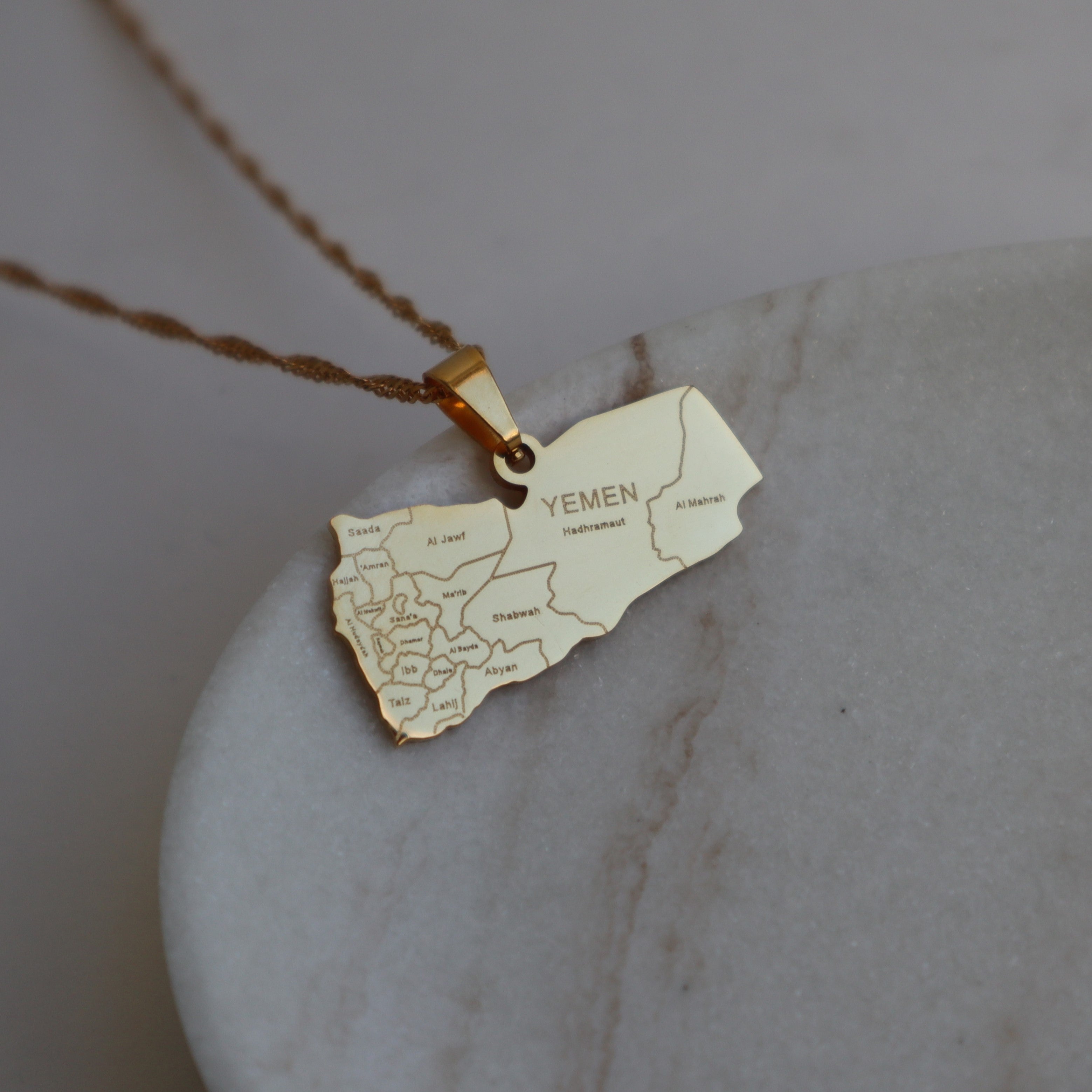 Yemen city necklace 18k gold plated on stainless steel 